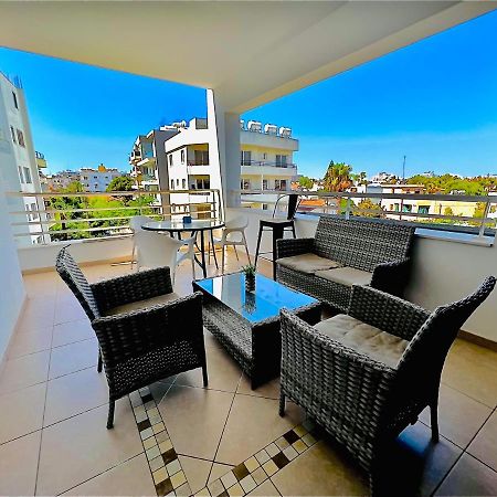 Lara 303 Apartment Larnaca Bagian luar foto